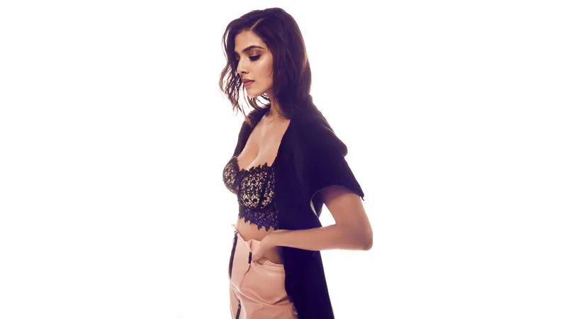 马拉维卡·莫汉南令人惊叹