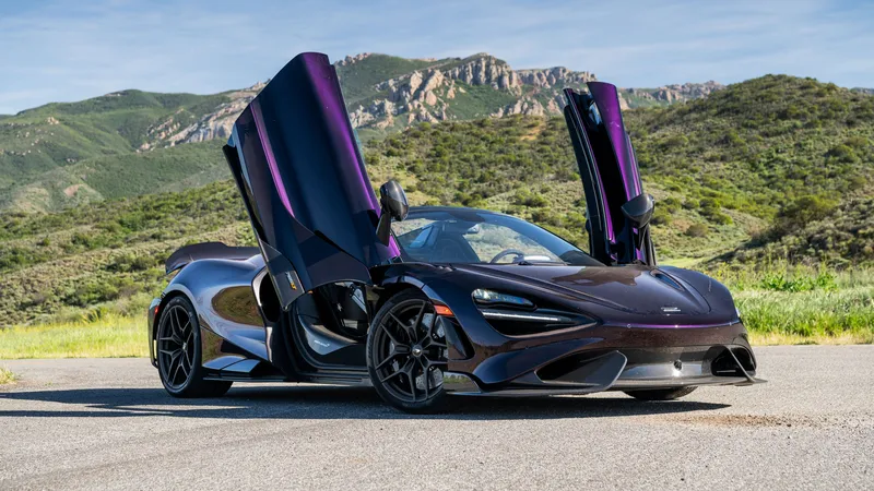 迈凯轮765LT Spider 2022