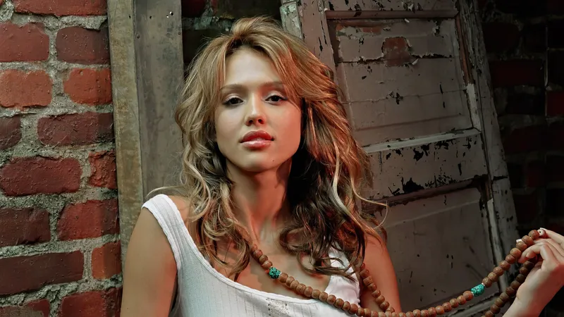 杰西卡·阿尔芭