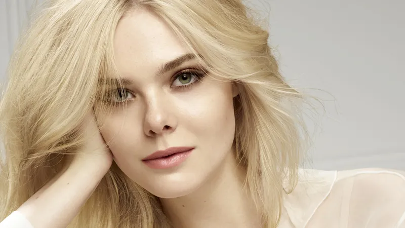 Elle Fanning美国女演员