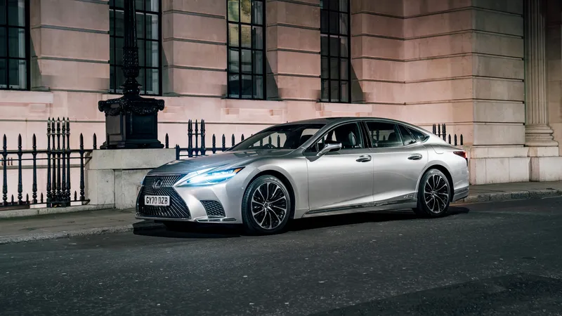 雷克萨斯LS 500h 2021