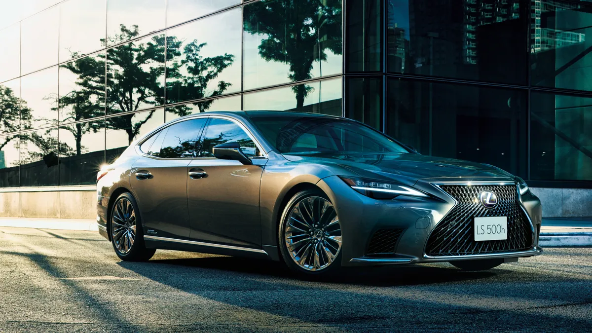 雷克萨斯LS 500h