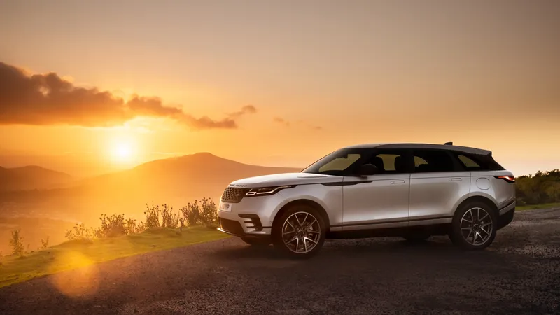 揽胜Velar R动态豪华SUV